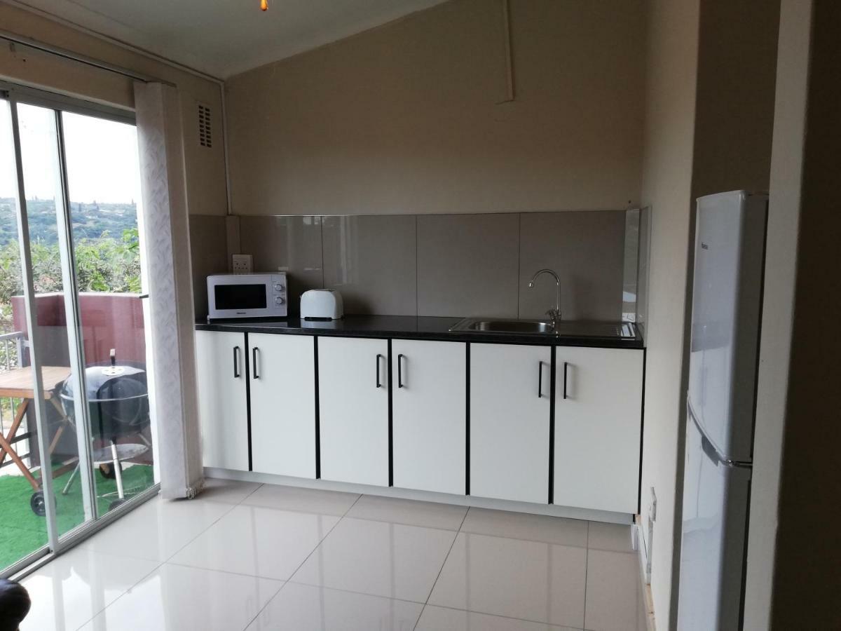 Lotus Guest House 1 دوربان المظهر الخارجي الصورة